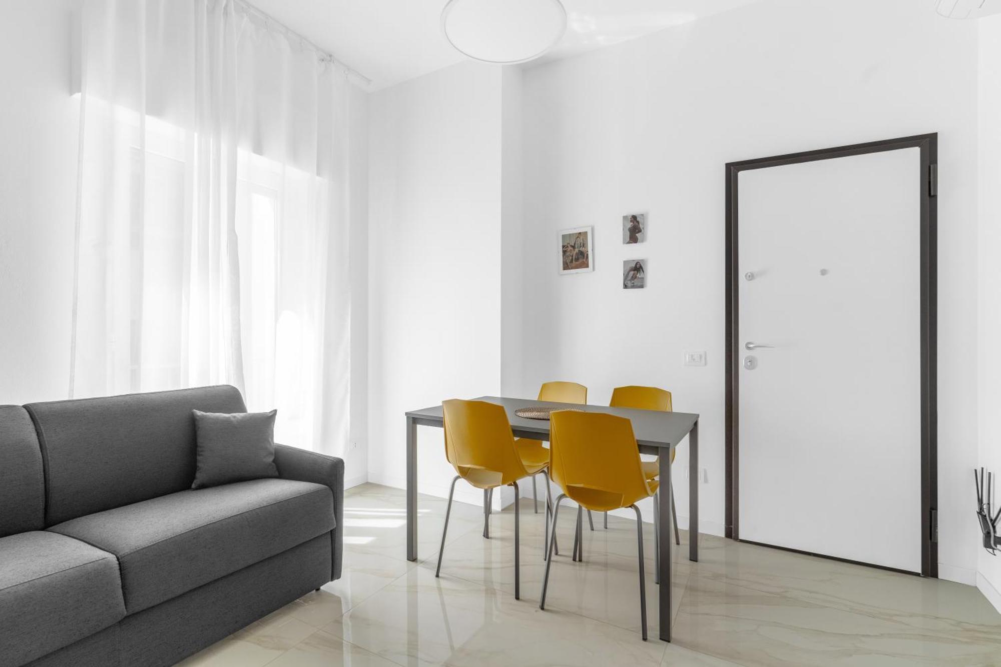 Mi Casa - Appartamento In Ponte Nuovo Milan Exterior photo
